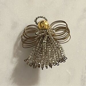 Vintage Handcrafted Wire Angel Brooch